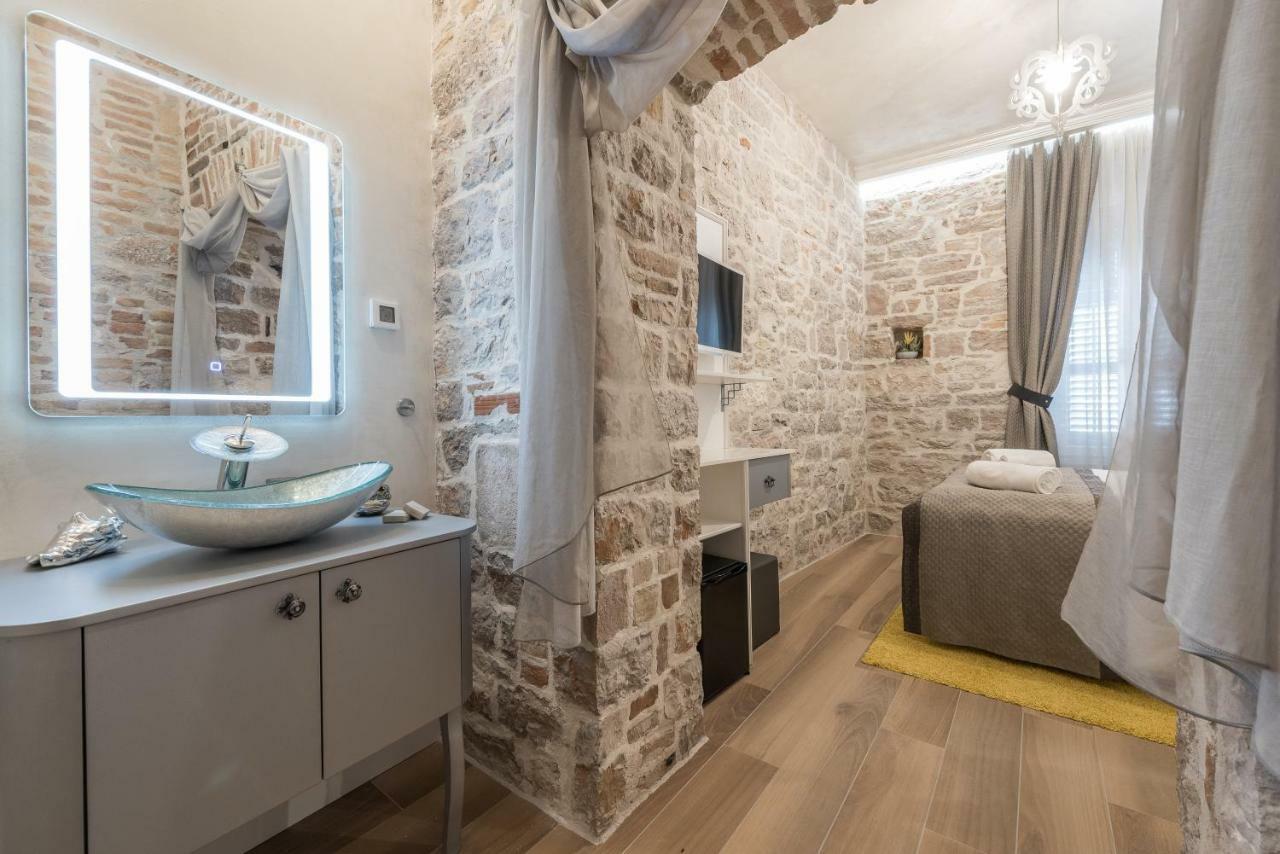 Zara Palace - Design Rooms Zewnętrze zdjęcie